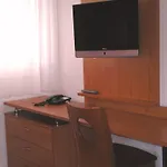 Sejours & Affaires De L'yser 3* بوردو