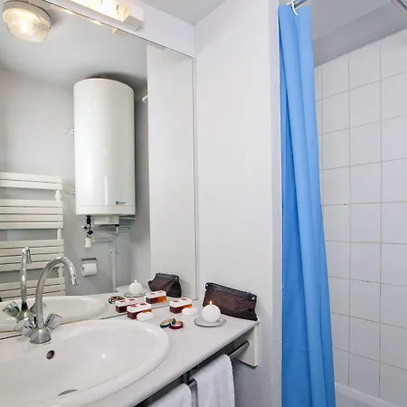 波尔多伊瑟尔公园及套房酒店 波尔多