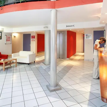 公寓式酒店 波尔多伊瑟尔公园及套房酒店 波尔多