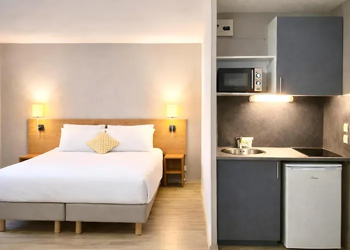 Hotel apartamentowy Sejours & Affaires De L'yser