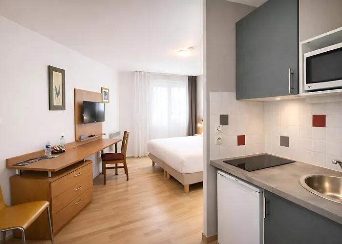 Hotel apartamentowy Sejours & Affaires De L'yser